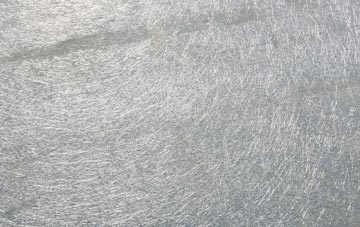 Plardiwick laminate fibreglass or shingles?